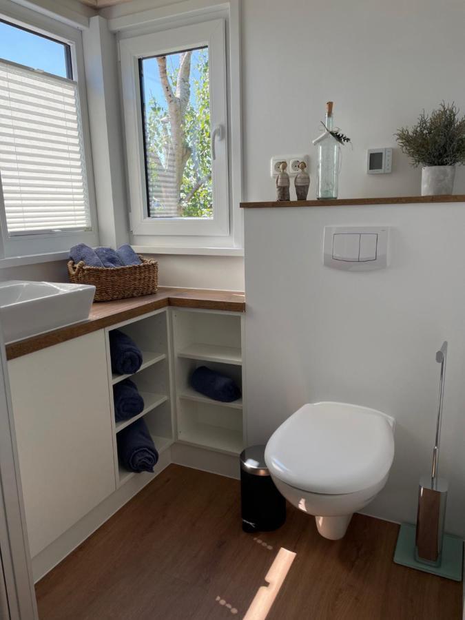 Villa Tiny House Moritz Fedderwardersiel Exterior foto