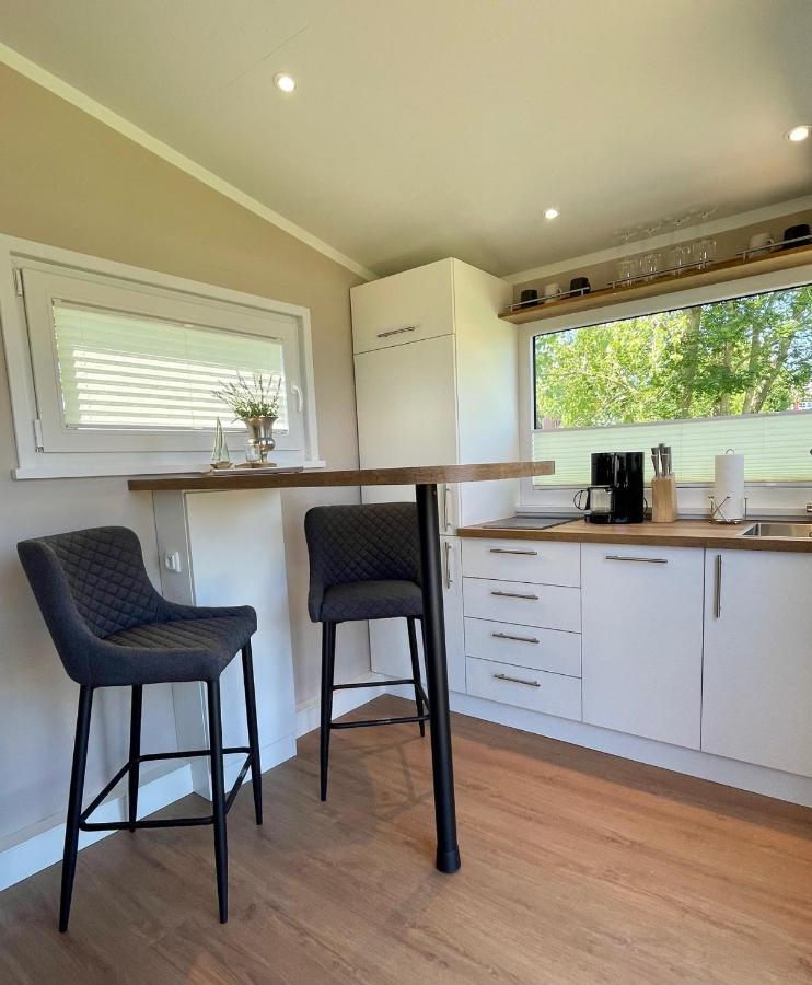 Villa Tiny House Moritz Fedderwardersiel Exterior foto